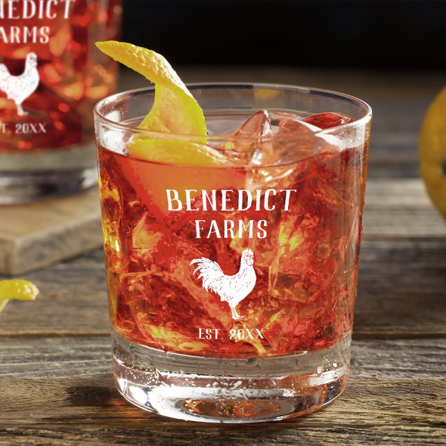 Personalisierter Name des rustikalen Hühners Whiskyglas (Von Creator hochgeladen)