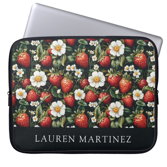 Personalisierter Name Erdbeeren und Blossom Laptopschutzhülle (Vorderseite)