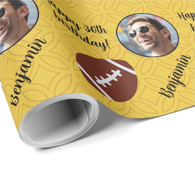 Personalisierter Name Foto Sport Football Geburtst Geschenkpapier (Rolleneckpunkt)
