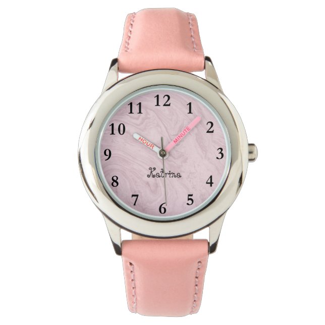 Personalisierter Name Girl Watch in Pink Marble Armbanduhr (Vorderseite)