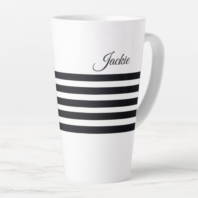 Personalisierter Name Klassische schwarze und weiß Milchtasse (Rechte Ecke)