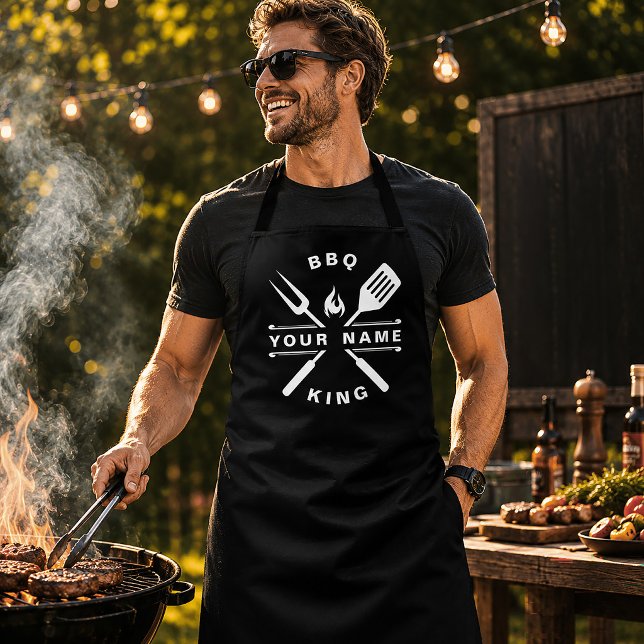 Personalisierter Name König des BBQ-Vaters Schürze (Von Creator hochgeladen)