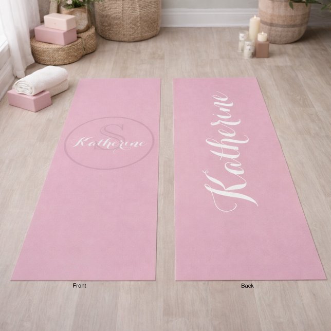 Personalisierter Name Monogramm Dusty Rose Yogamatte (Von Creator hochgeladen)
