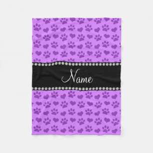 Personalisierter Name Pastel lila Herzen und Pfote Fleecedecke