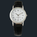 Personalisierter Name römische Numerals Uhren<br><div class="desc">Eine personalisierte römische numerische Uhr,  die in einem minimalen Stil erstellt wurde.</div>