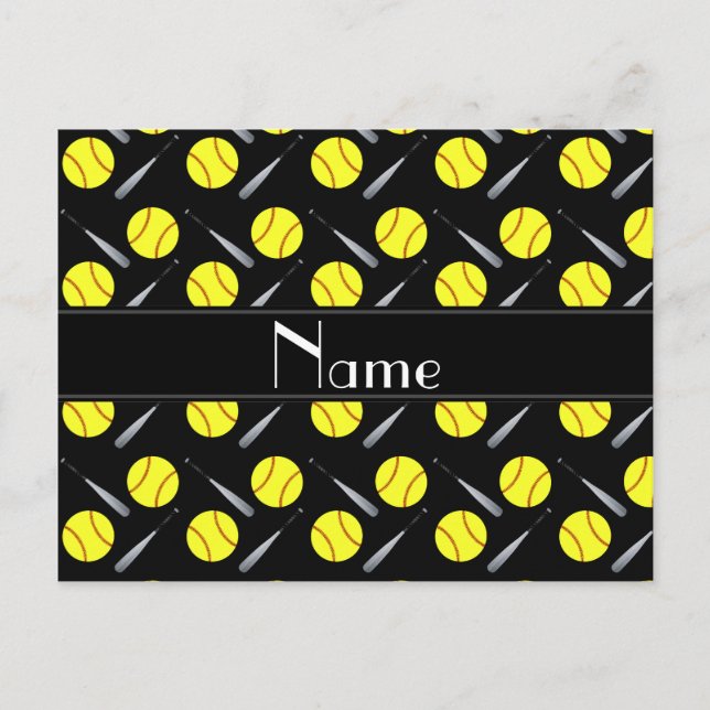 Personalisierter Name schwarzes Softballmuster Postkarte (Vorderseite)