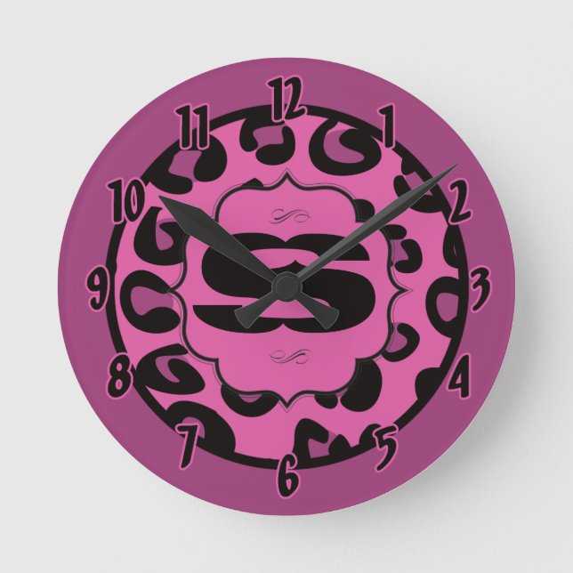 Personalisierter Name Uhr Rosa und schwarzer Leopa (Vorderseite)