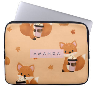Personalisierter Niedlicher Herbstfox mit Kaffeemu Laptopschutzhülle