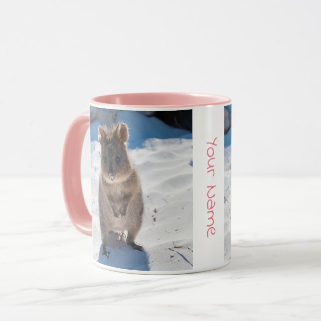 Personalisierter niedlicher und glücklicher Quokka Tasse (Vorderseite Links)