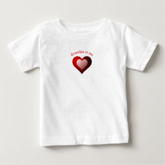 Personalisierter Opa im Herzen Baby T-shirt