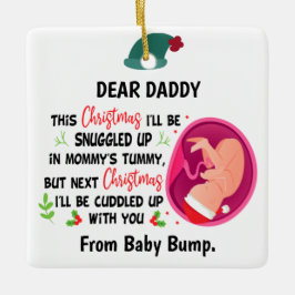 Personalisierter Papa, der vor Weihnachten vor dem Keramikornament