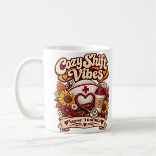 Personalisierter Retro-Kaffeebecher Cozy Nurse Lif Kaffeetasse