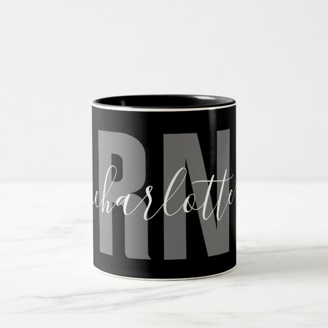 Personalisierter RN-Abschluss Zweifarbige Tasse (Mittel)