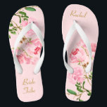 Personalisierter Rosa-Blumenstrauß Gedreht Flip Flops<br><div class="desc">Diese personalisierten Flip Flops zeichnen sich durch ein elegantes ästhetisches Design der rosa Peony Blume Aquarellmalerei aus. Die wunderschönen Flip Flops sind ein unvergessliches Geschenk für Hochzeitsfeier-Mitglieder: Braut, Brautmädchen, Brautmutter, Trauzeugin... Sie fügen Ihrem Hochzeitstag, Junggeselinnen-Abschied oder anderen Feierlichkeiten eine stilvolle Glamour hinzu. Strich Anpassen Sie es mit Ihrer Formulierung durch...</div>