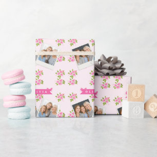 Personalisierter Rosa Charme Mädchenname mit Blume Geschenkpapier