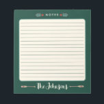 Personalisierter Rustikaler Camping Notizblock<br><div class="desc">Ein rustikales, handgezeichnet Weihnachtsdesign mit gemütlichen und niedlichen Illustrationen des Campings- und Seenlebens. Die Farben sind in Grün, Rot und Weiß gehalten, und das aquamarine und Minzgrün ist dunkel. Dieses Ornament kann mit Monogramm-Initialen, einem Familiennamen oder einem anderen benutzerdefinierten Text personalisiert werden. Ein tolles Geschenkdesign für ein Seehaus, Naturliebhaber und...</div>