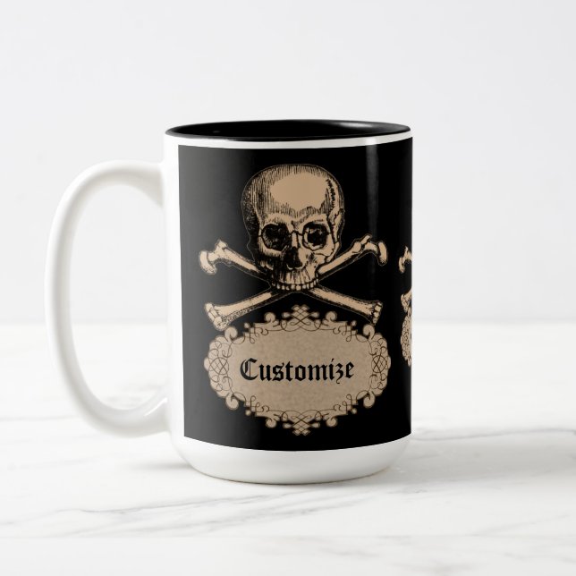 Personalisierter Schädel u. gekreuzte Knochen Zweifarbige Tasse (Links)