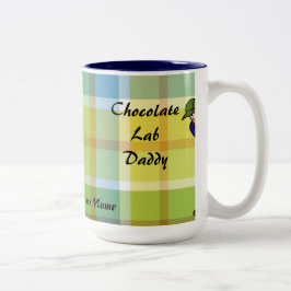 Personalisierter Schokoladen-Labrador-Vati kariert Zweifarbige Tasse