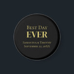 Personalisierter Schwarzer Gold-Best-Day Magnet<br><div class="desc">Personalisieren Sie diese besten Tage jeden Hochzeitstag Black Gold Magnet Favoriten. Erhältlich in runden und quadratischen und drei verschiedenen Größen. Ideal für Hochzeitsempfang,  Junggesellenabend,  Junggeselinnen-Abschied,  Brautparty und Probe.</div>