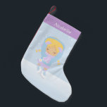 Personalisierter Skater mit niedlicher Kleiner Abb Kleiner Weihnachtsstrumpf<br><div class="desc">Benutzerdefiniertes Design mit einem niedlichen Kindereis-Skaten-Thema,  das mit dem Monogramm,  dem Initial,  dem Namen oder einem beliebigen Text Ihrer Wahl personalisiert werden kann.</div>