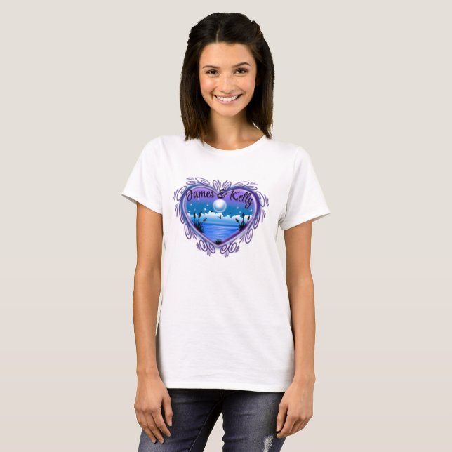 Personalisierter T - Shirt am Strand von Airbrush (Vorne ganz)