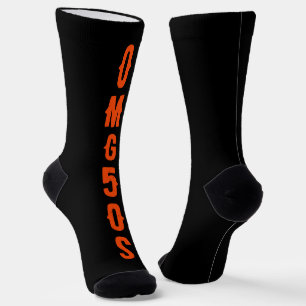 Personalisierter Text in schwarz und orange modern Socken