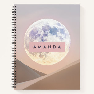 Personalisierter Träumerischer Vollmond über der W Notizbuch