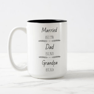 Personalisierter Vater Opa Est Custom Year Zweifarbige Tasse