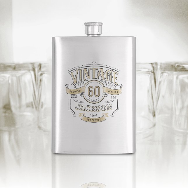 Personalisierter Vintager Geburtstag bis Vollendun Flachmann (Personalized Vintage Aged To Perfection Birthday Flask)