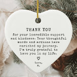 Personalisierter Vintager Minimalwert Vielen Dank  Keramik Ornament<br><div class="desc">Mit dem Personalisierten Vintagen Minimal Dankeschön an Sie Weihnachts Keramik Ornament. Dieses elegant gestaltete Ornament ist das perfekte Geschenk für diejenigen, die einen wesentlichen Einfluss auf Ihr Leben haben, sei es als Berater, Mitarbeiter oder Chef. Mit einem zeitlosen Vintagen minimalen Stil bietet es eine raffinierte Touch für Ihre Urlaubsgeschenke. Dieses...</div>