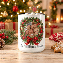 Personalisierter Weihnachtskranz Familienfoto-Mug
