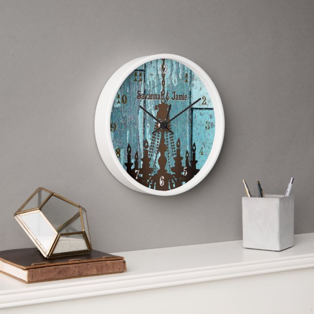 Personalisiertes altes Rustikales Aqua Wood Kronie Wanduhr (Büro)