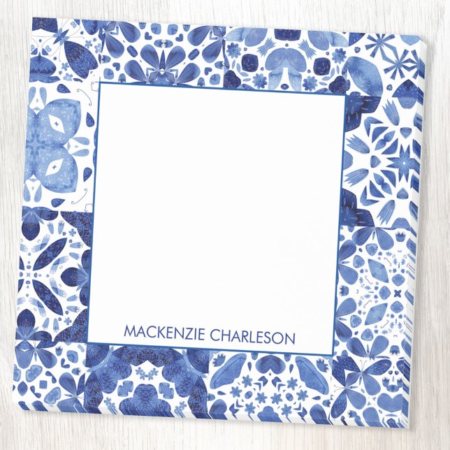 Personalisiertes, blaues Fliesenmuster Post-it Klebezettel (Indigo blue and white Mediterranean ceramic tile pattern personalized custom name Post-It notes)