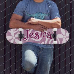 Personalisiertes Blumen Wirbel Rosa Weiß Muster Skateboard