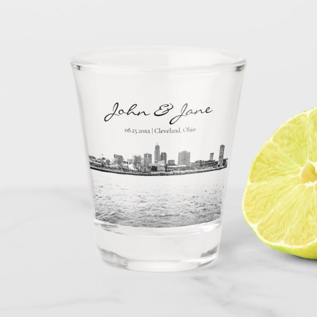 Personalisiertes Cleveland Skyline-Shotglas Schnapsglas (Vorderseite)