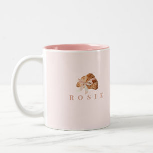 Personalisiertes Coquette-Croissant-Rosafarbenes B Zweifarbige Tasse