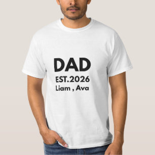 Personalisiertes Dad EST 2026 T-Shirt mit Kinder N