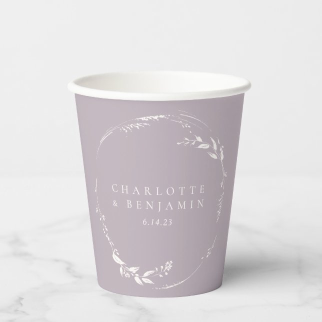 Personalisiertes Dusty Lilac Floral Wreath Monogra Pappbecher (Vorderseite)
