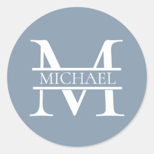 Personalisiertes elegantes Dusty Blue Monogram und Runder Aufkleber