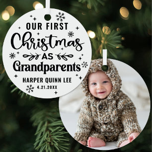 Personalisiertes erstes Weihnachten als Großeltern Ornament Aus Metall