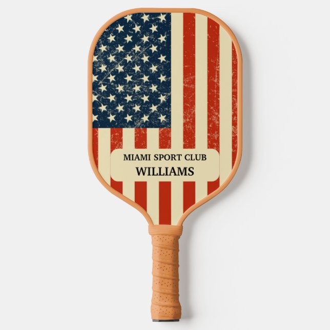 Personalisiertes Feuerwehrmonogramm mit dünner rot Pickleball Schläger (Vorderseite)