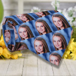 Personalisiertes Foto für kundenspezifische Anwend Krawatte<br><div class="desc">Laden Sie ein Foto hoch und erstellen Sie ganz einfach Ihre personalisierte Foto-Hals-Krawatte. Sie können dieses Design auf anderen Zazzle-Produkten übertragen und an die meisten Zazzle-Produkte anpassen. Sie können auch auf ANDERE KLICKEN, um Details wie Hintergrundfarbe, Text, Schriftart oder einige Grafiken hinzuzufügen, zu löschen oder zu ändern. Vielen Dank, dass...</div>