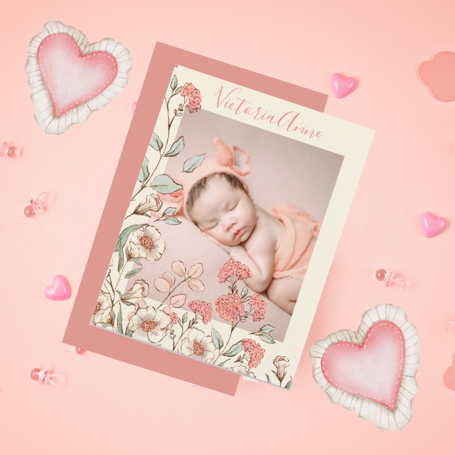 Personalisiertes Foto Girl Floral Geburtsankündigu Postkarte (Von Creator hochgeladen)