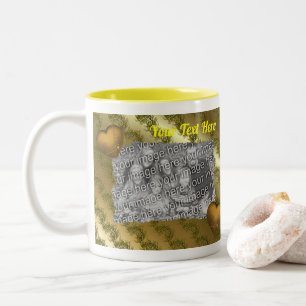 Personalisiertes Foto mit goldenen Herzen Zweifarbige Tasse