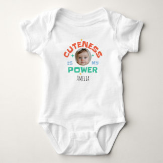 Personalisiertes Foto & Name „Süßsein ist meine Ma Baby Strampler