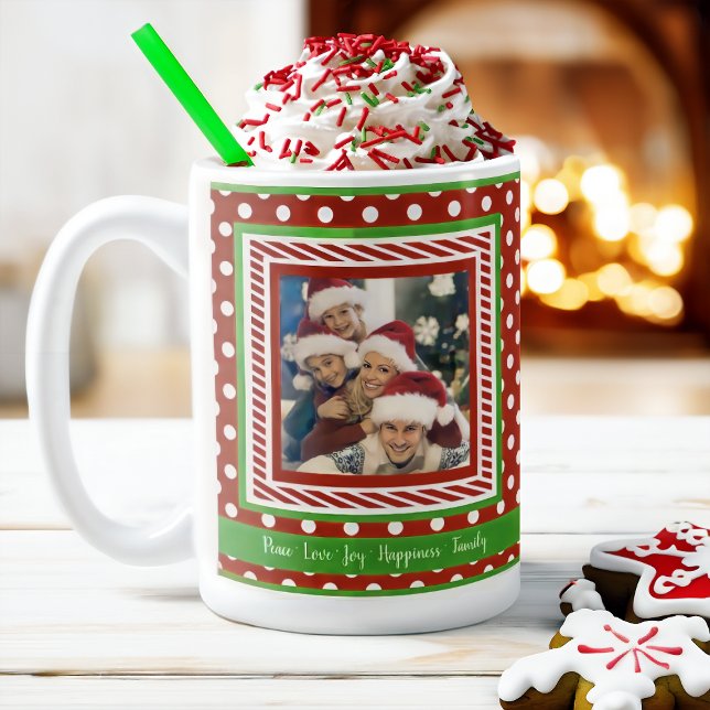 Personalisiertes Foto Polka Dos Weihnachten Kaffeetasse (Von Creator hochgeladen)