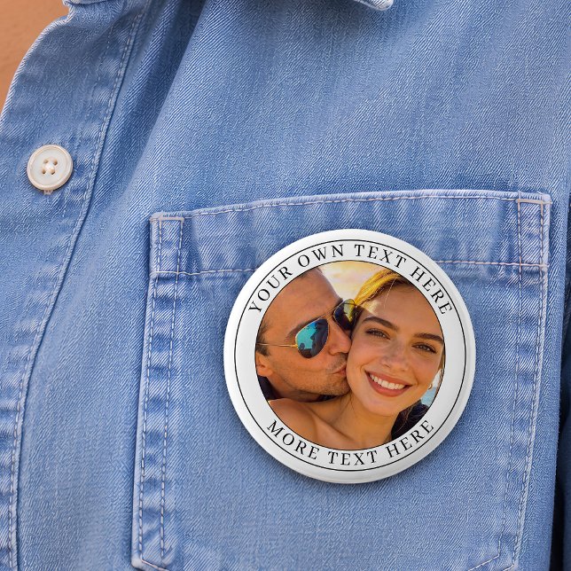 Personalisiertes Foto und Text Button (Von Creator hochgeladen)