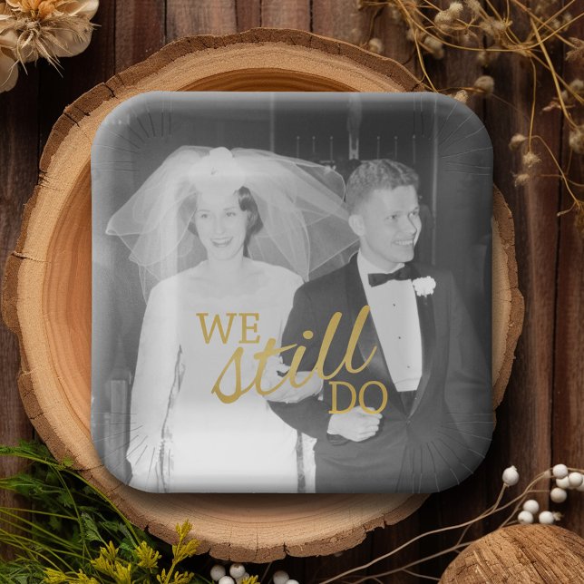 personalisiertes Foto zum 50. Hochzeitstag Golden Pappteller (Personalized wedding anniversary plate with a photo)