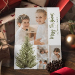 Personalisiertes FotoCollage Whimsisches Weihnacht Feiertagskarte<br><div class="desc">Diese moderne Weihnachtskarte mit 4 Ihrer Lieblingsfotos,  einem Aquarellbaum,  Vorlagentext in einem lustigen Script-Schriftart und dann mit Ihrem Familiennamen personalisiert. Schriftart Stile,  Größen und Hintergrundfarbe können durch Klicken auf den Link nach Personalisierung anpassen geändert werden.</div>