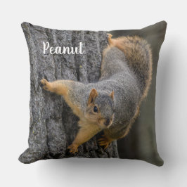 Personalisiertes Fox-Eichhörnchen auf einem Baum Kissen